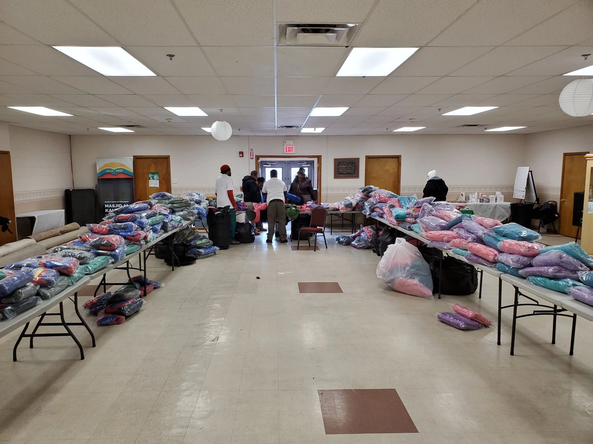 In 2017 the Wilmington Islamic Center  (Masjid Al-Kauthar) was the host for Smart Inc. children coat giveaway. Muslim Men In Action provided assistance and refreshments.