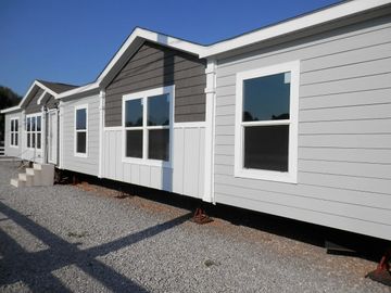 New double-wide manufactured mobile home for sale.