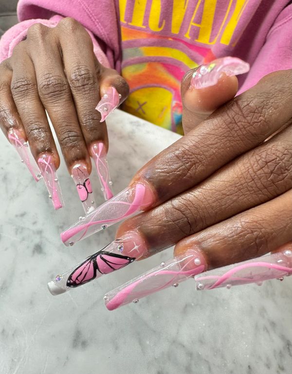 Heaven Foot Spa Nails & Lounge at Cary