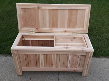 Red Cedar Keepsake or Blanket Chest