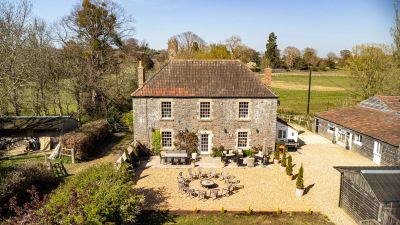 Luxury countryside accommodation South West England. 
