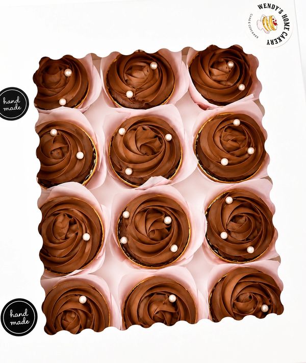 Chocolate buttercream cupcakes 