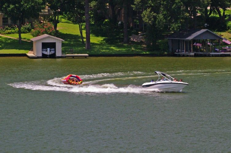Having fun on one of 3 lakes in Hideaway