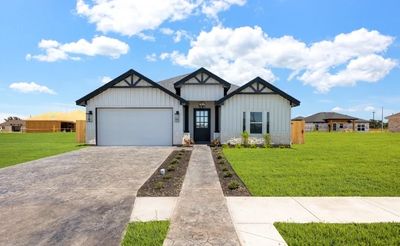 Lawn care and power washing business located in weslaco,tx 78596. lawn care and pressure washing