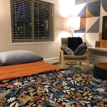 extra bed futon sleep comfy living room night view