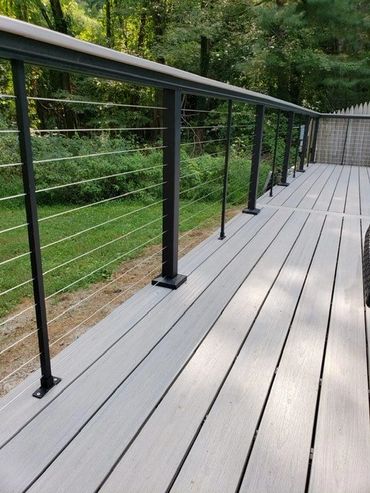 Deck railing