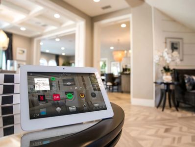 Control4 touchpanel