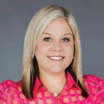 Picture of Lindsey Sila, CSW.