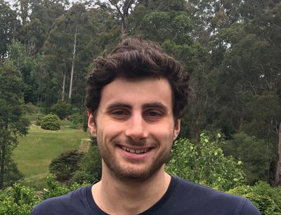 VCE Economics Specialist Tutor.