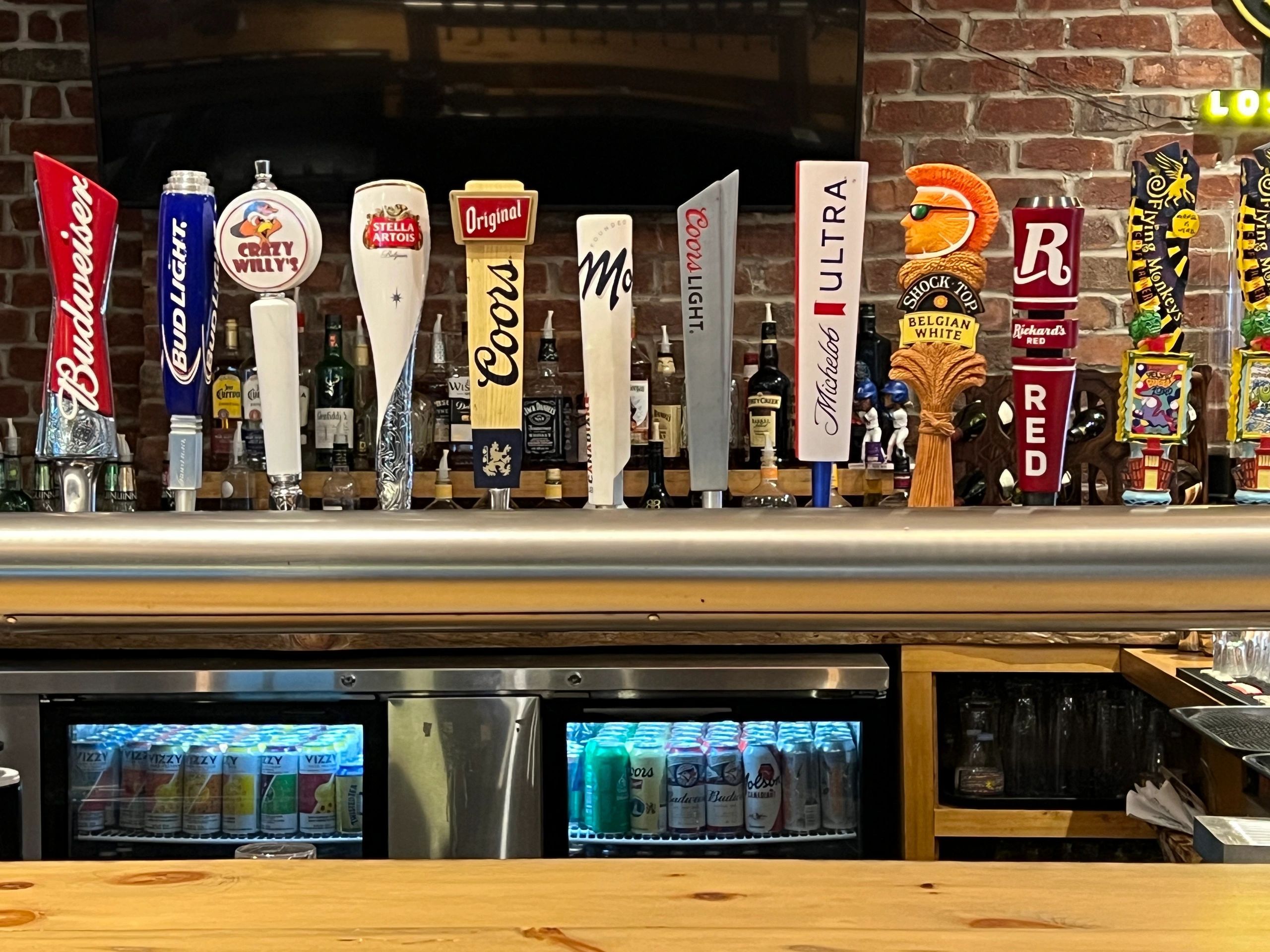 WINGS!!! CW Coop's BARRIE