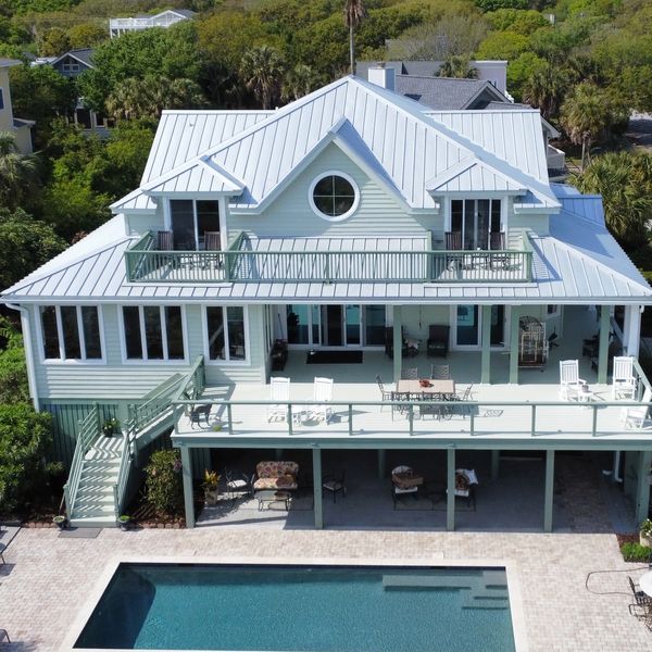 New Galvalume standing seam metal roofing
Metal roof contractor