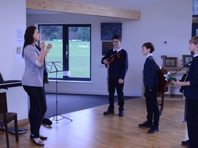 Exeter Singing Lessons
Singing Lessons Exeter
Singing Teacher Exeter
Voice Lessons Exeter