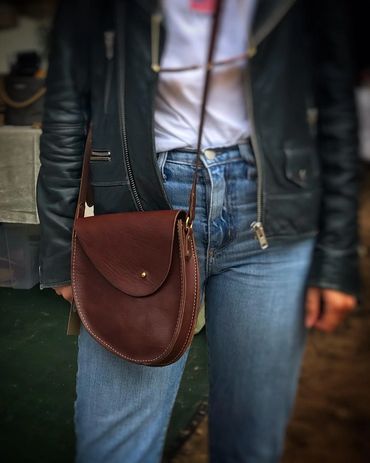 leather shoulder bag 