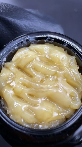 Strawb Guava Jamn(6★) – Micro Batch Fresh Frozen Hash Rosin — 3.5g