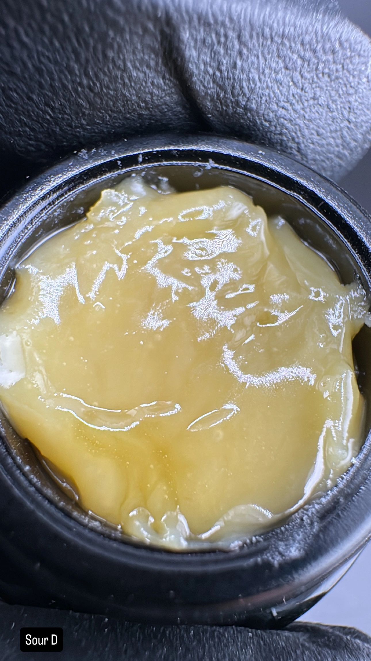 Sour D (6★) – Fresh Frozen Hash Rosin THCa product photo 1