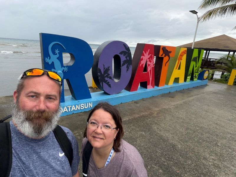 us roatan.jpg