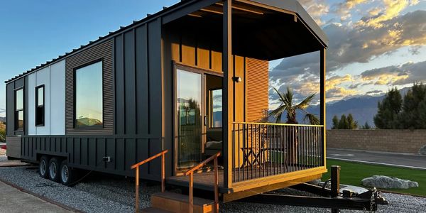 Tiny house plumbing
Tiny house electrical
Composting toilets
Rainwater harvesting
