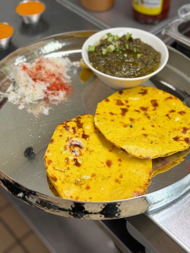 Vegetable foods with Chowpatty
