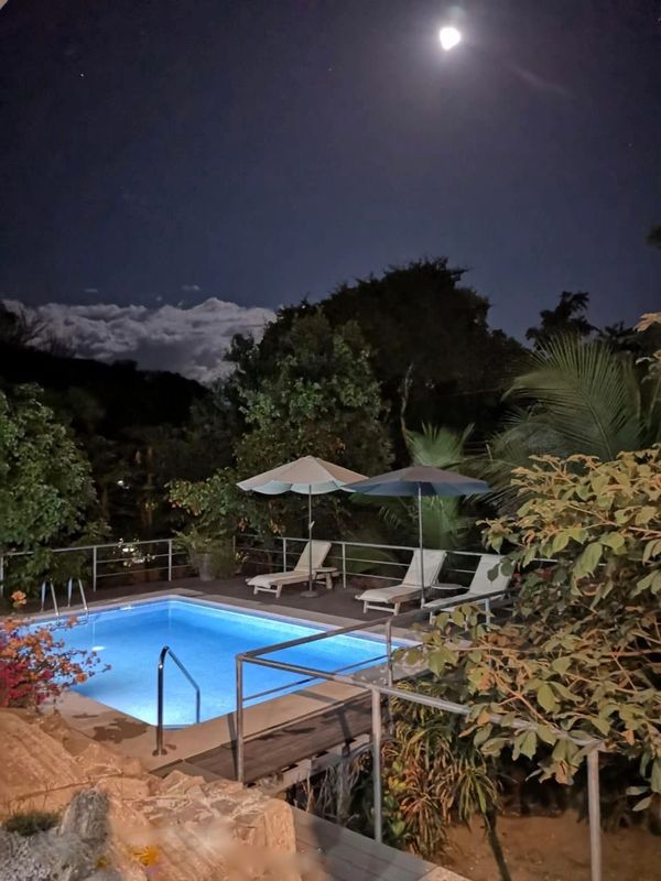 infinity pool