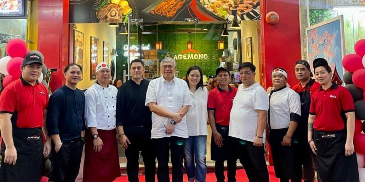 Philippine Ambasador visits Agemono Express branch opening in Deira.