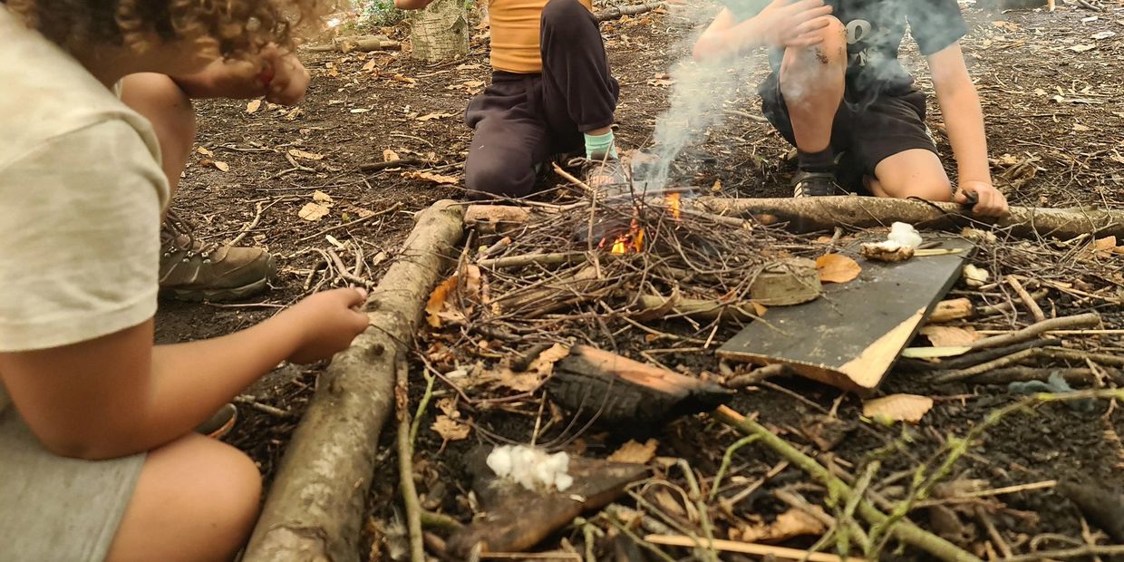 Home schooling essex home education outdoors forest school bushcraft brentwood ongar chelmsford 