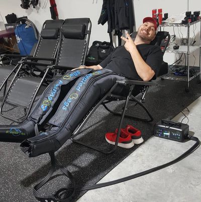 THE IRON PLATE TRAINING GROUND - Compression Therapy, Gym