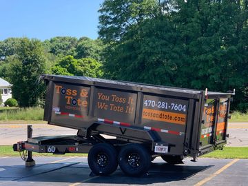 Hydraulic dumpster trailer for 2, 5 and 7 day rentals