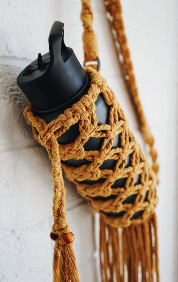 Macrame Water Bottle Holder in Tan 