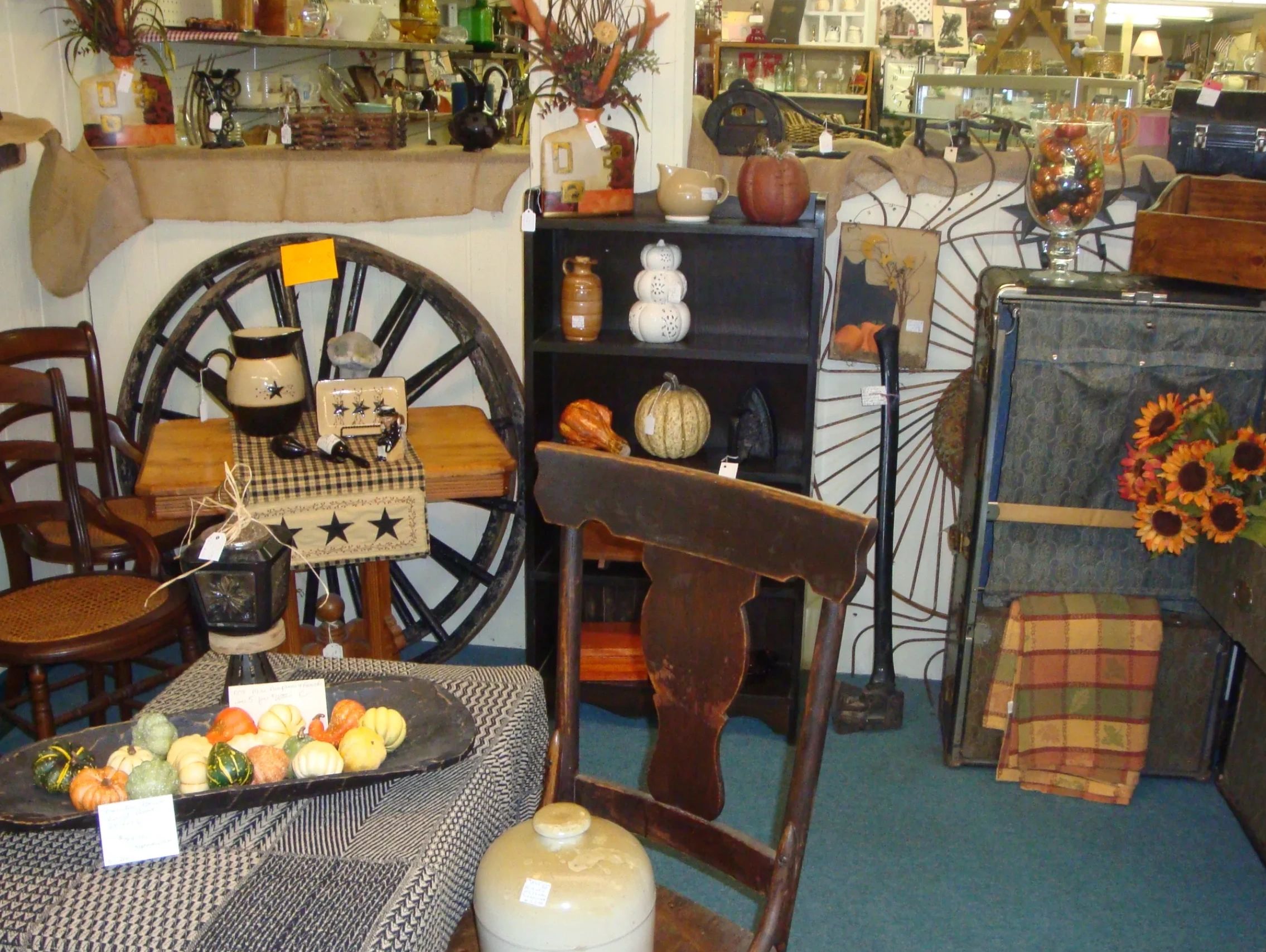 Bates City Antiques - Antiques, Antique Mall, Collectibles, Vintage