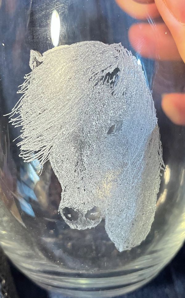 Hand engraved/etch horse on wine glass