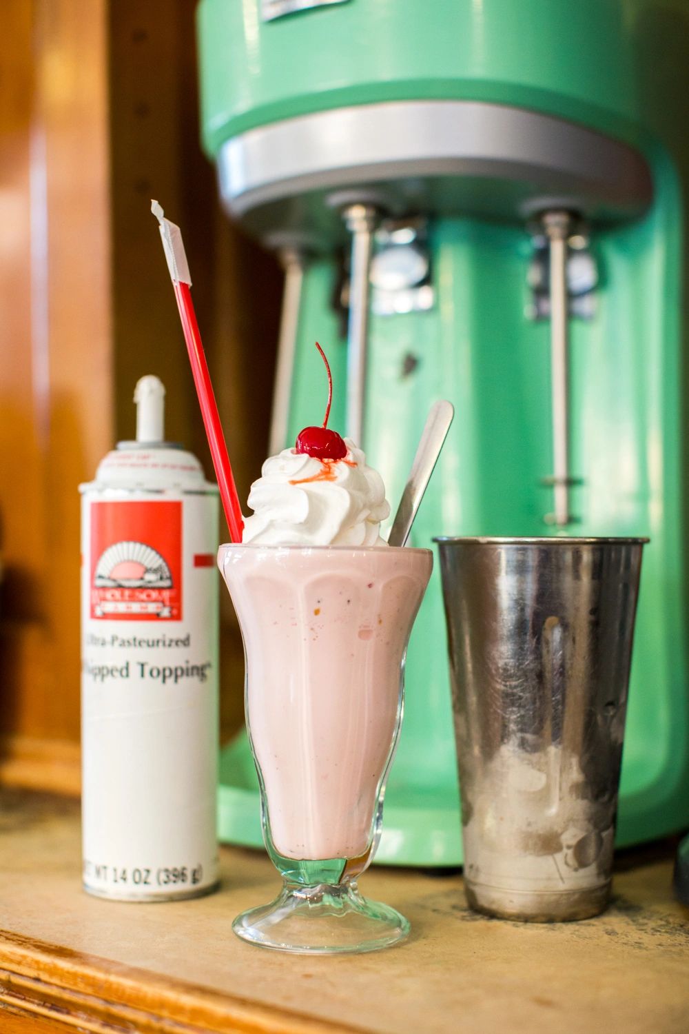 Rayne’s Reef Soda Fountain & Grill