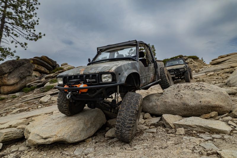 aerial - jons truck flex 2.jpg