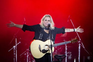 BECCY COLE. GYMPIE MUSIC MUSTER 2018.