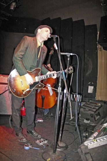 ilan Laks at Kellys Olympian in Portland OR