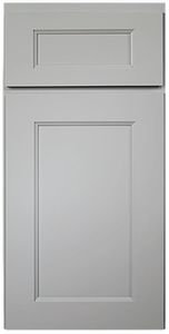 This transitional door complements a range of styles from modern to vintage to traditional. The soft