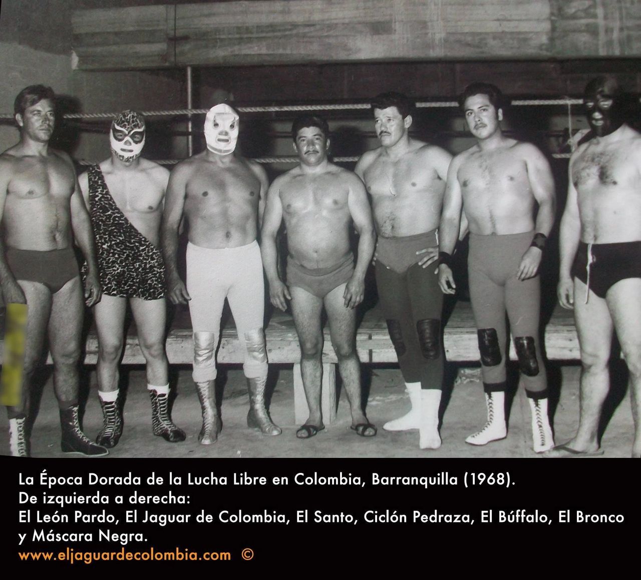 Esta imagen de El Santo, el Enmascarado de Plata en Barranquilla, fue tomadal blog de El Jaguar (http://eljaguardecolombia.com/historia/) a través de Facebook