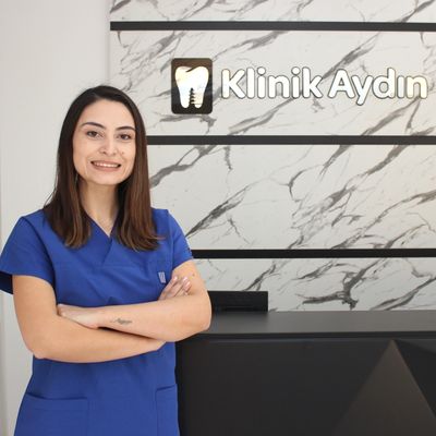 Çene Cerrahisi Uzmanı Uzm. Dt. Ezgi Aydın Kozacıoğlu