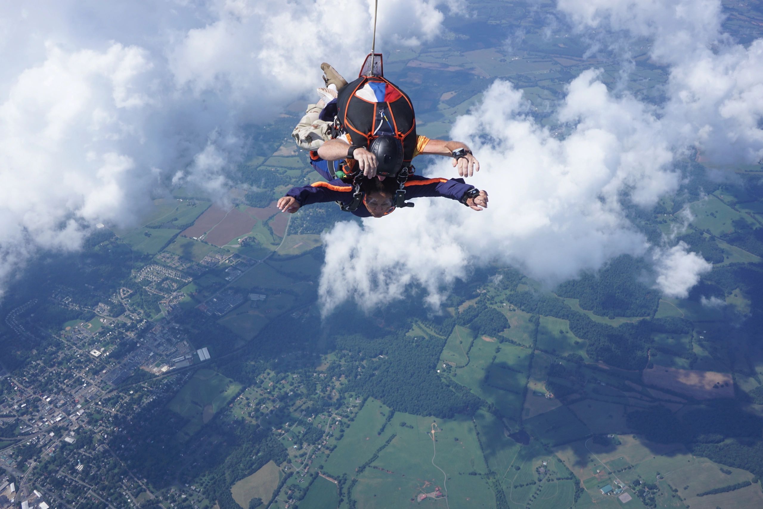 10 Lessons From 1 Skydiving Experience