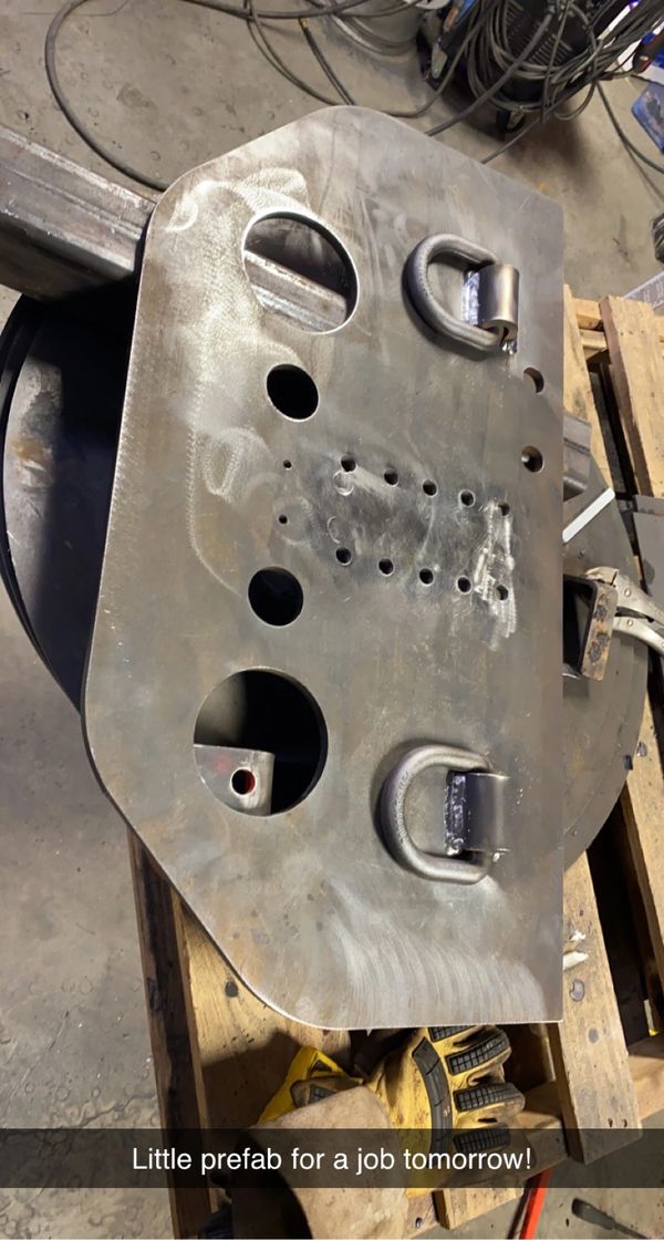 New Tail frame adjustable pintle mount for single axle Semi truck
