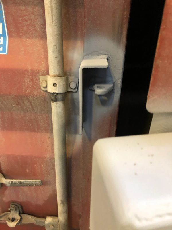 custom container lock install