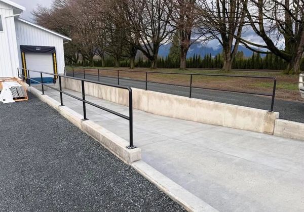 custom handrailing