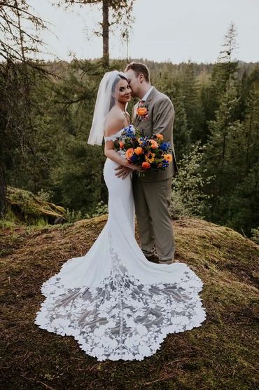 Forest wedding with colorful bridal bouquet