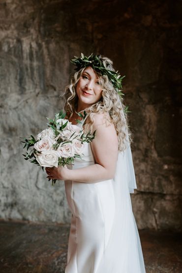Rose and greenery bouquet with greenery crown
