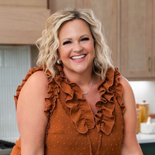 Stacei Shelley, Dallas-Fort Worth realtor smiling in kitchen