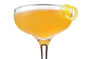 cocktail Bee's knees Tivoli's Gin 1920s 1920 classic drink
