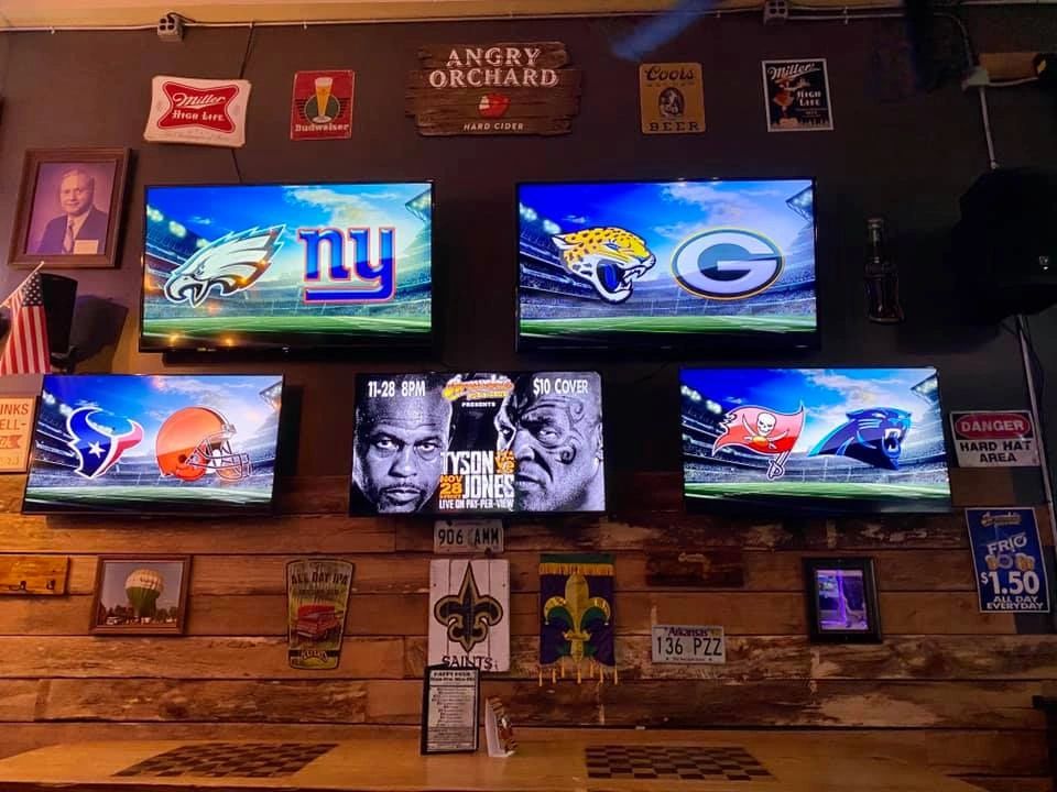 Bar photo 2