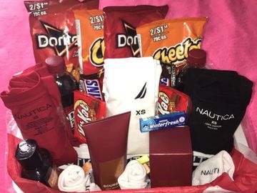 Gift basket, $90-$100 Main/Exclusive