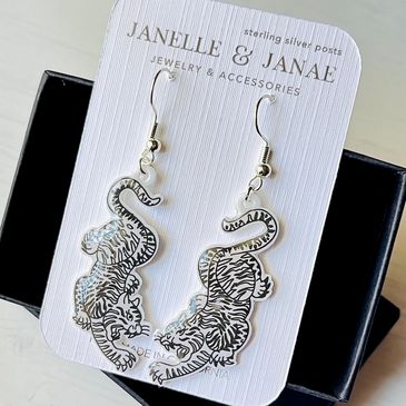 Traditional Chinese tiger design for dangle earrings.