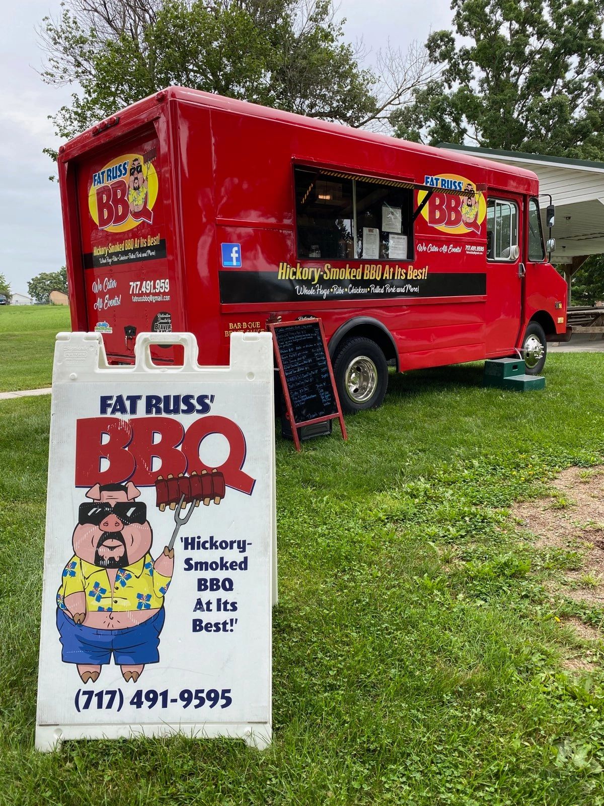 Delicious BarBQue Food Truck Fatrussbbq