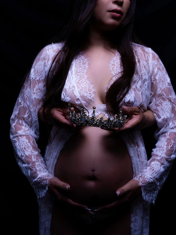 san diego maternity boudoir photoshoot